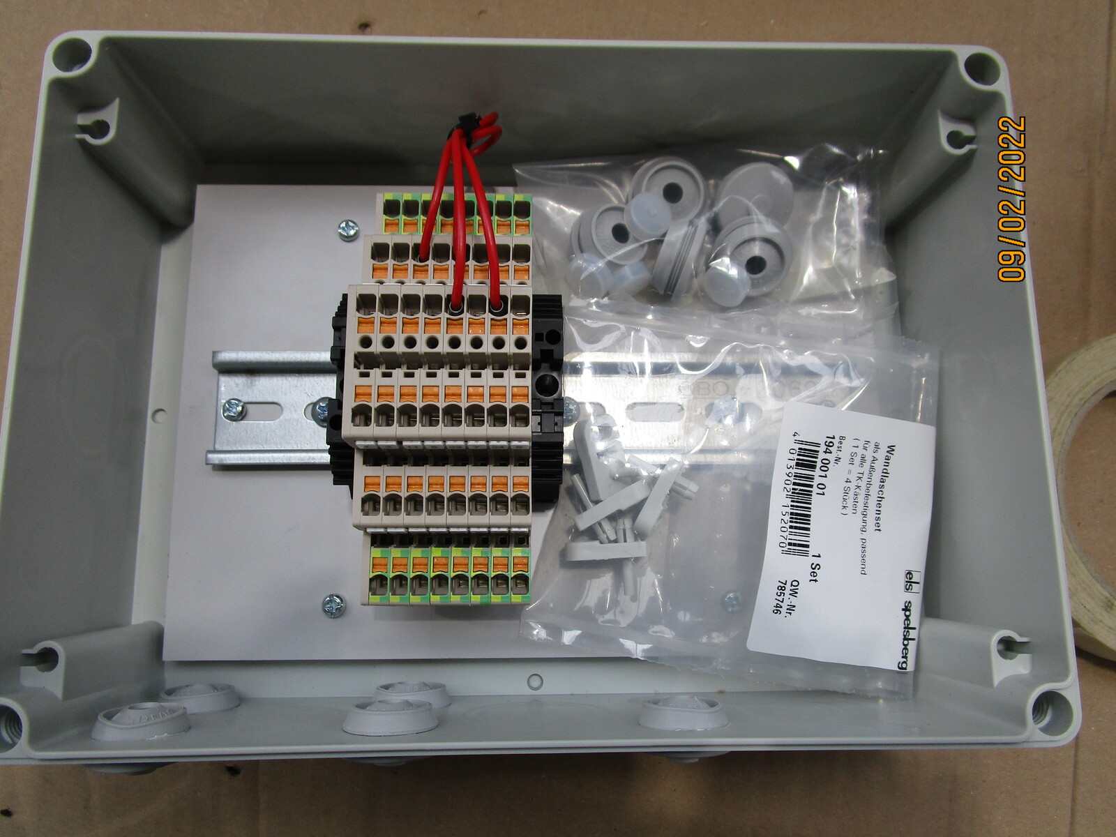 Control cabinet terminal box/ limit switch at the back